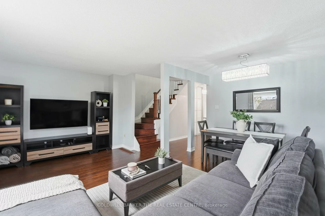 23, Harmony, Bradford, Bradford West Gwillimbury