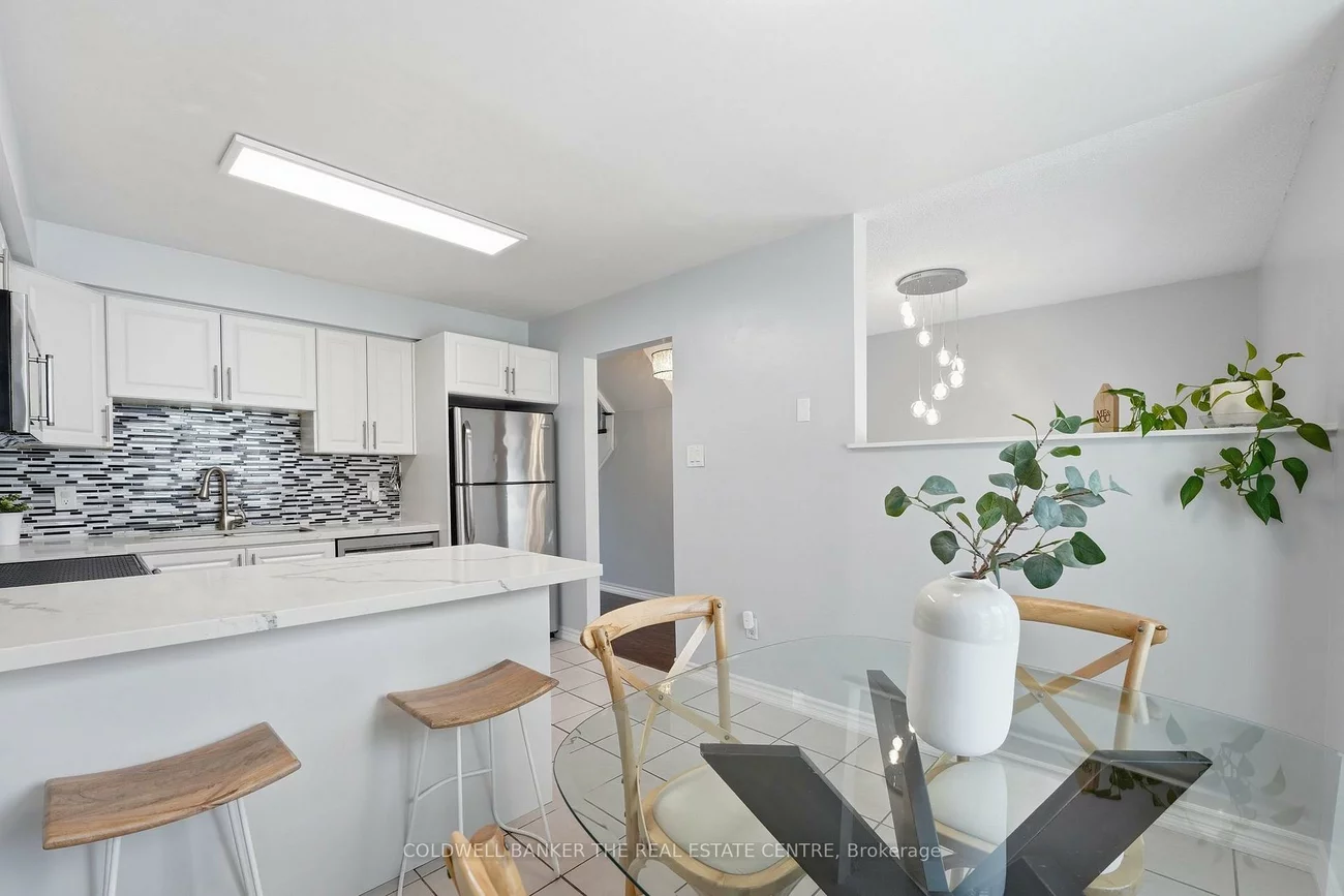 23, Harmony, Bradford, Bradford West Gwillimbury