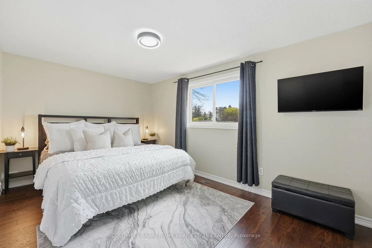 23, Harmony, Bradford, Bradford West Gwillimbury