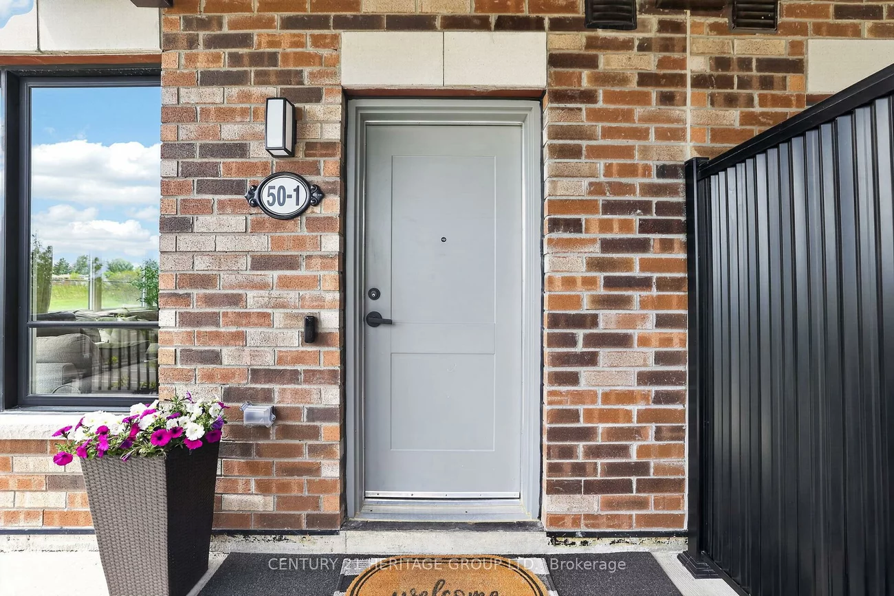 50, Baynes, Bradford, Bradford West Gwillimbury