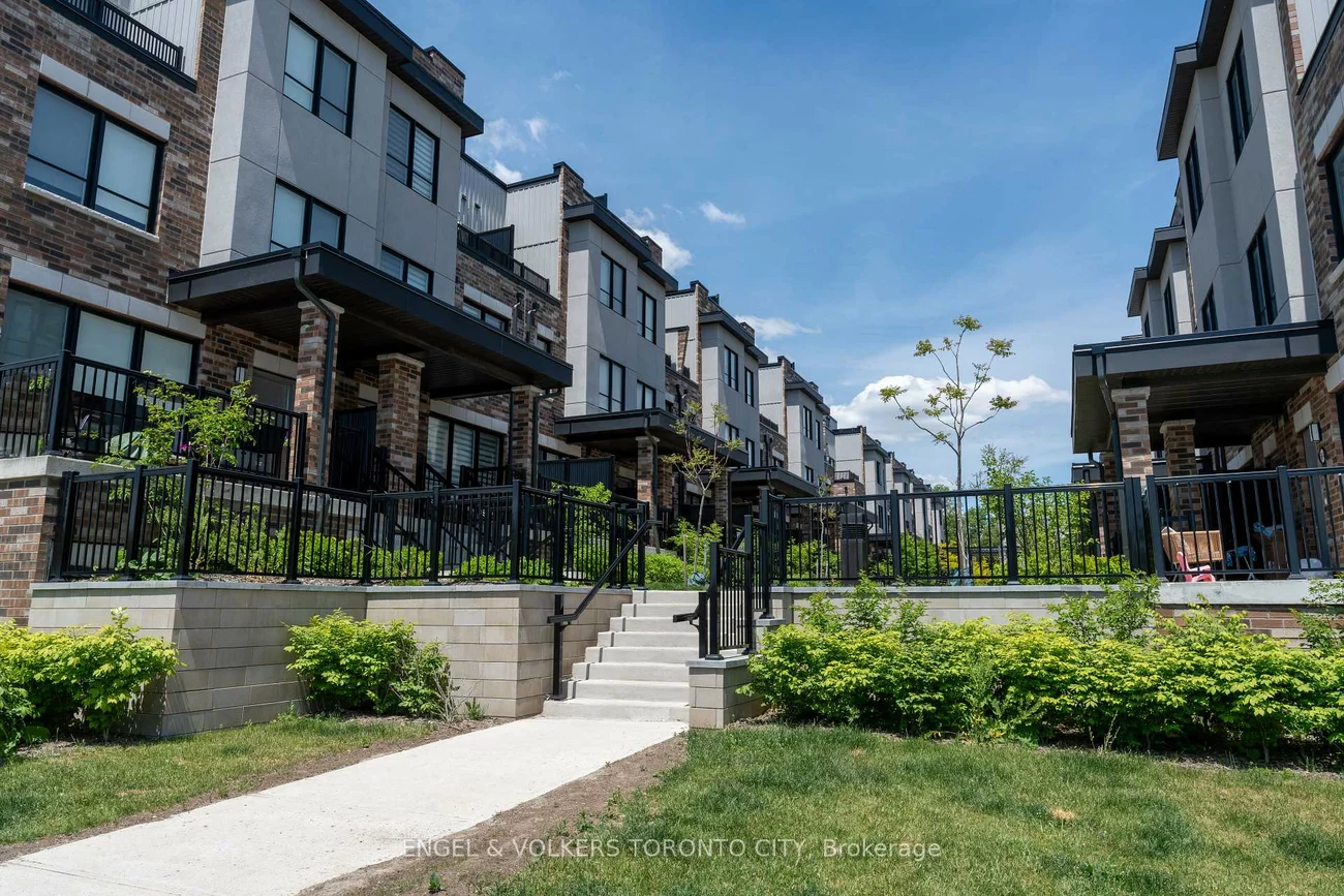 50, Baynes, Bradford, Bradford West Gwillimbury