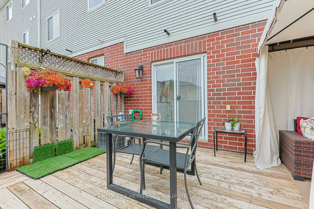 22, Village Green, Bradford, Bradford West Gwillimbury