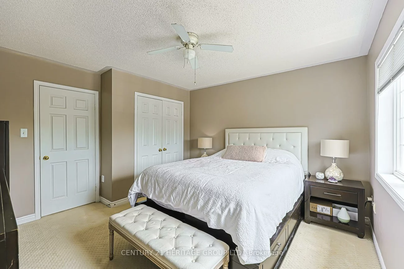 22, Village Green, Bradford, Bradford West Gwillimbury
