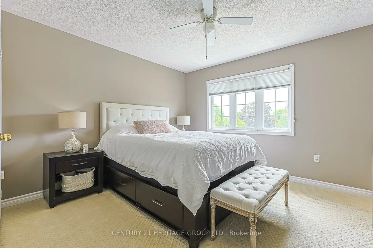 22, Village Green, Bradford, Bradford West Gwillimbury