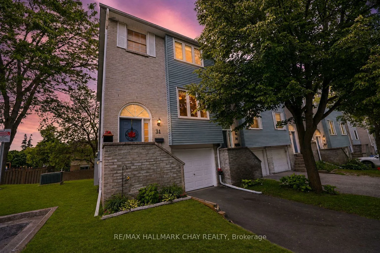 31, Harmony, Bradford, Bradford West Gwillimbury