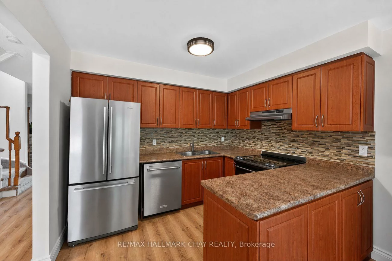 31, Harmony, Bradford, Bradford West Gwillimbury