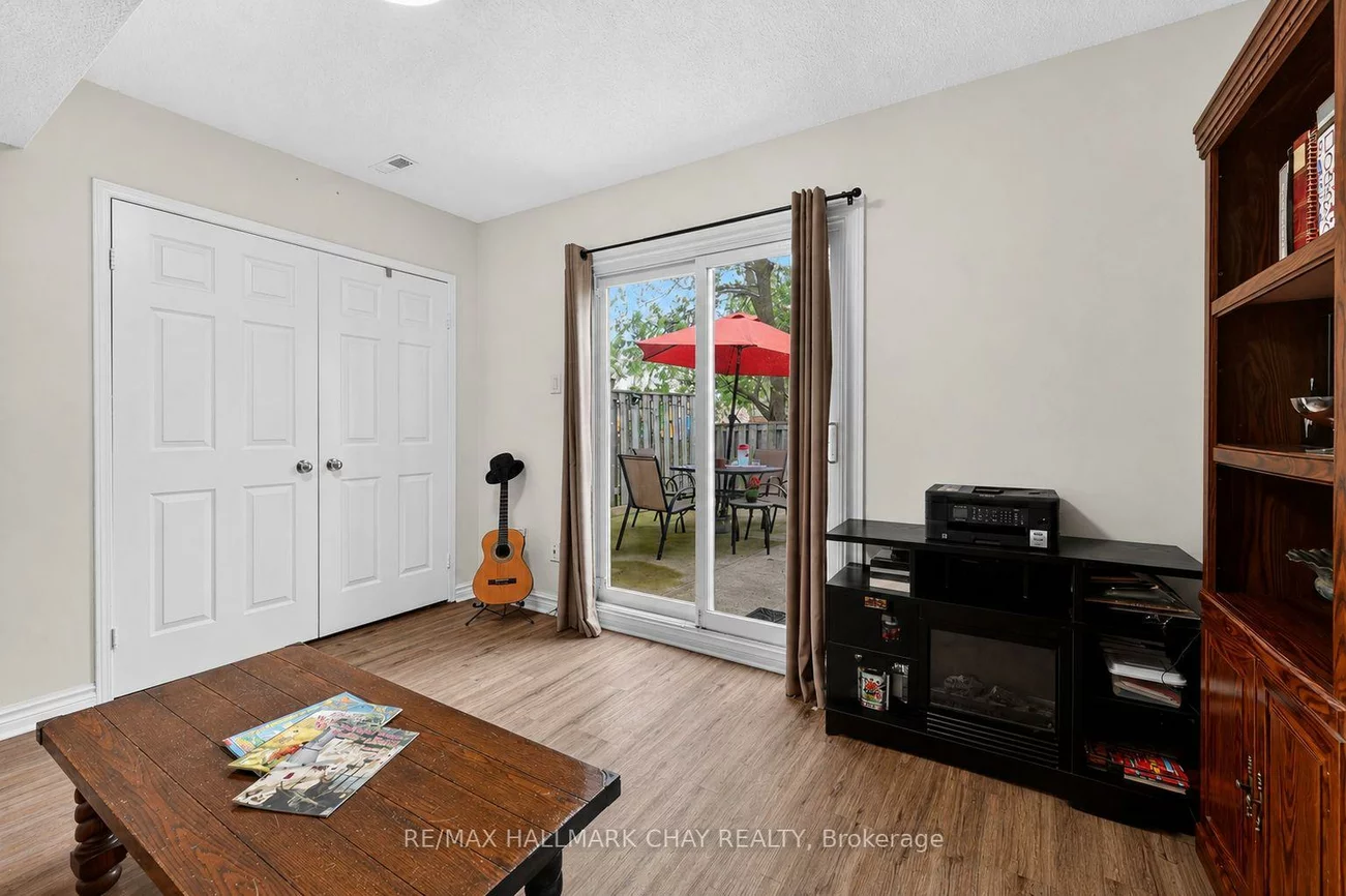 31, Harmony, Bradford, Bradford West Gwillimbury