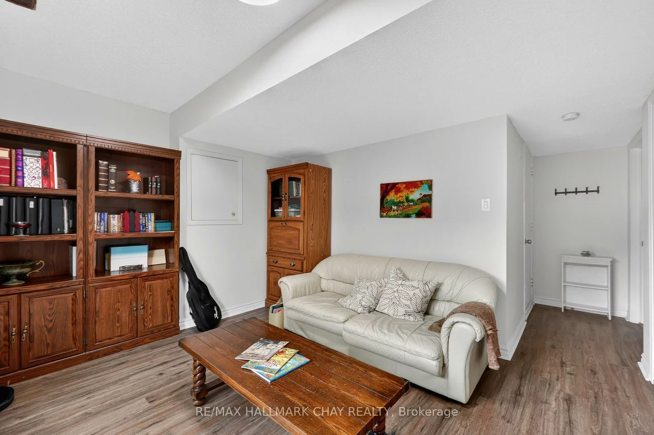 31, Harmony, Bradford, Bradford West Gwillimbury