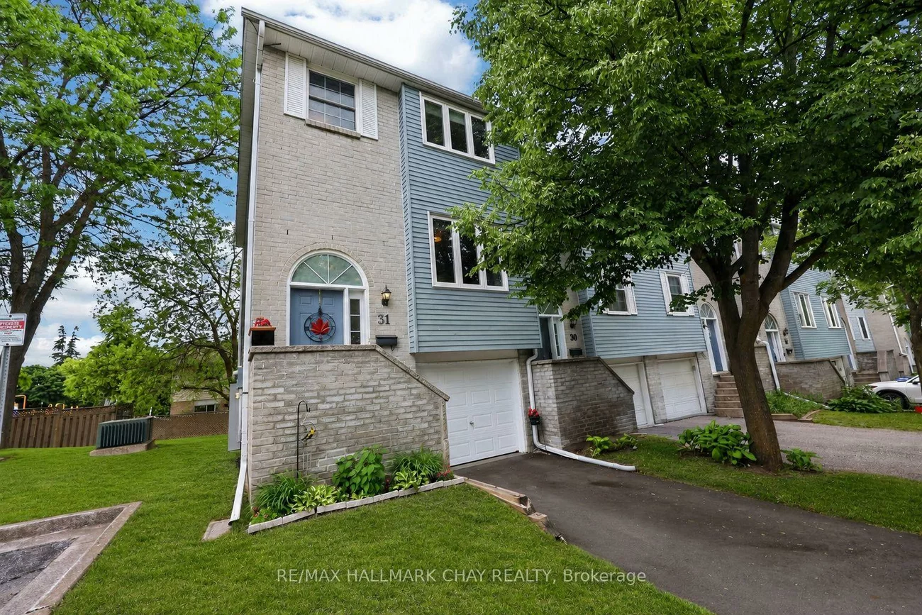 31, Harmony, Bradford, Bradford West Gwillimbury