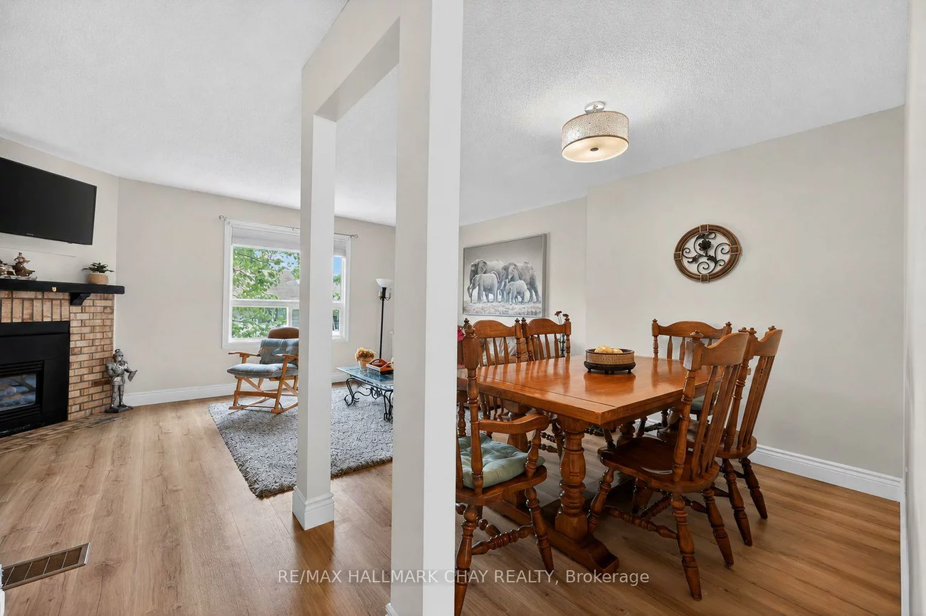 31, Harmony, Bradford, Bradford West Gwillimbury