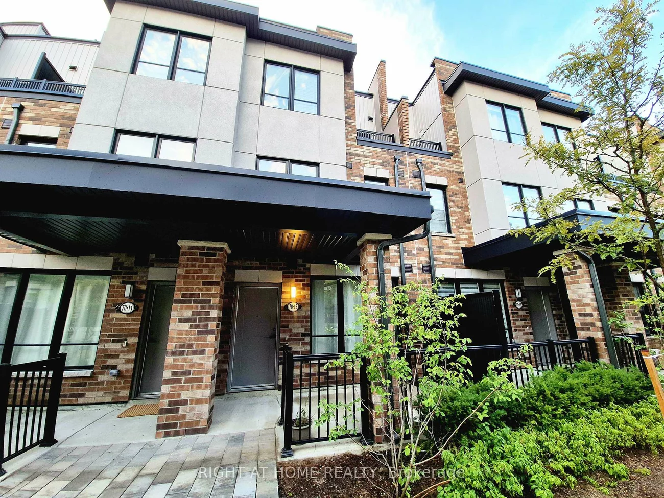 70, Baynes, Bradford, Bradford West Gwillimbury