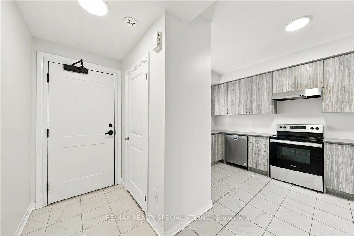 220, Dissette, Bradford, Bradford West Gwillimbury
