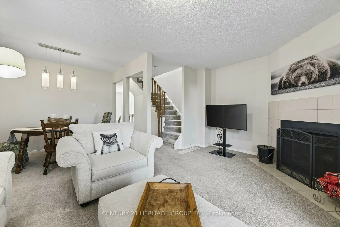 39, Harmony, Bradford, Bradford West Gwillimbury