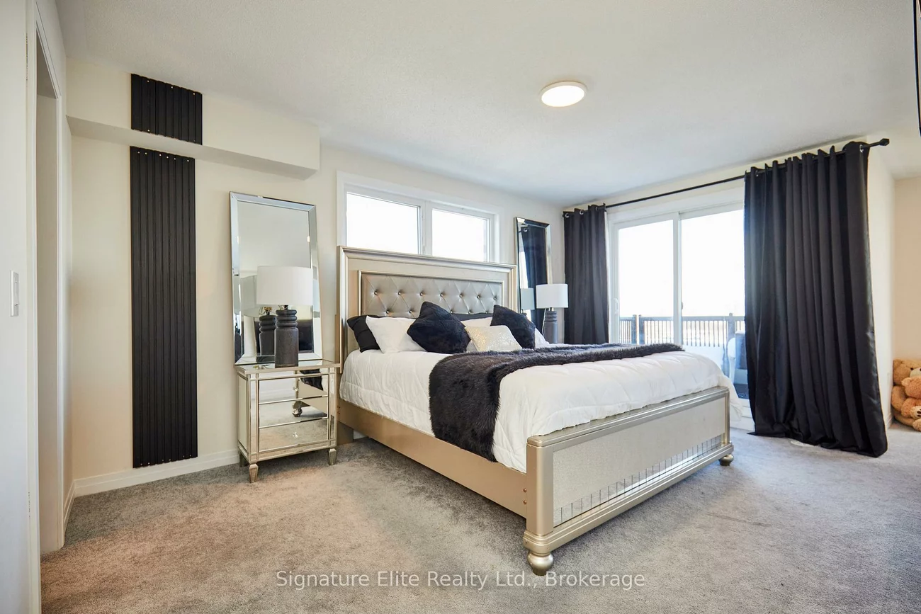 70, Baynes, Bradford, Bradford West Gwillimbury