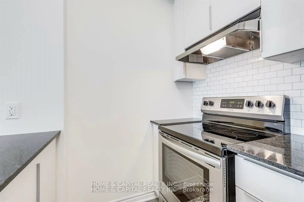 200, Lagerfeld, Northwest Brampton, Brampton