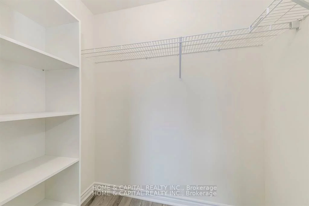 200, Lagerfeld, Northwest Brampton, Brampton