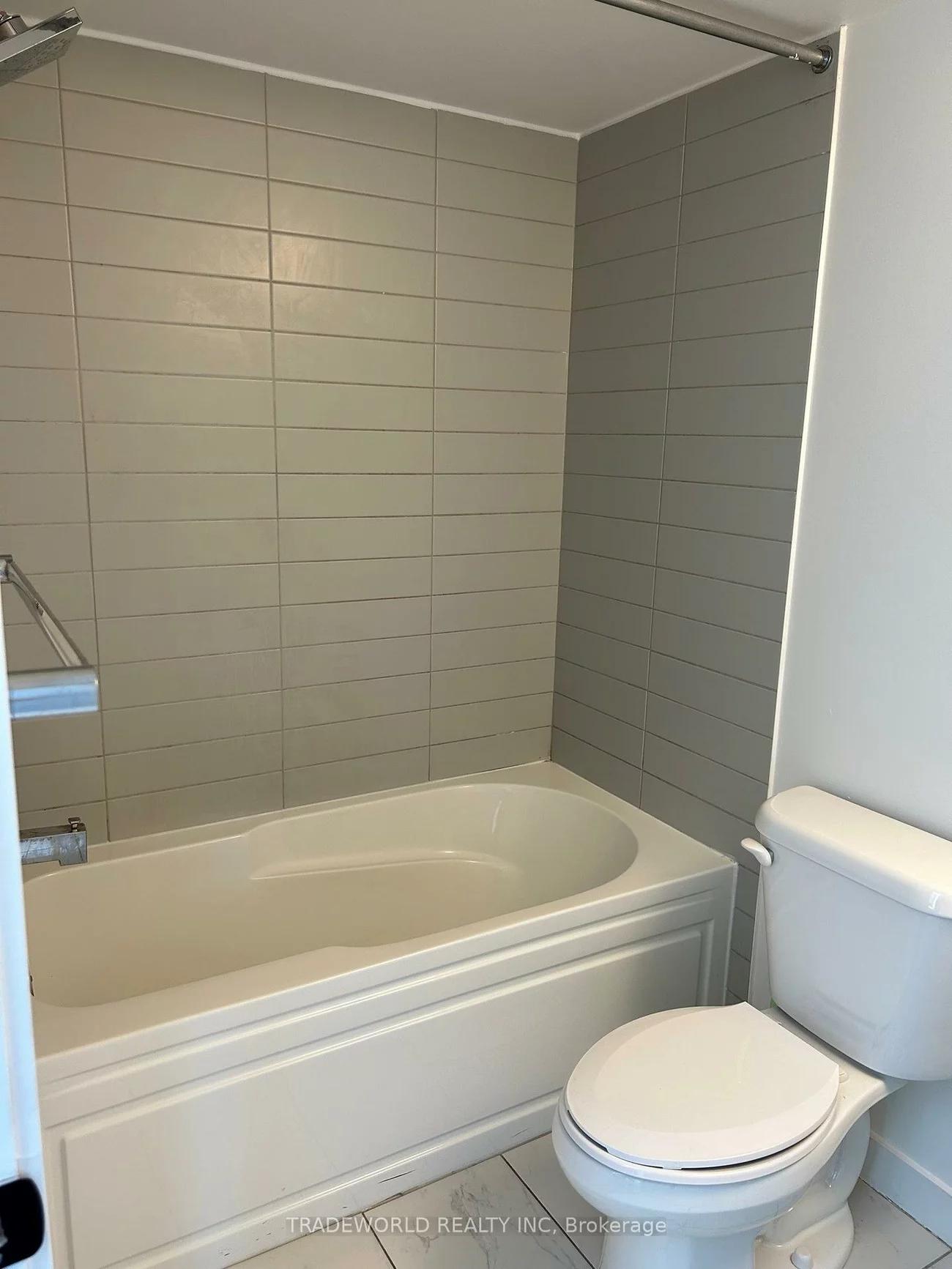 200, Malta, Fletcher's Creek South, Brampton