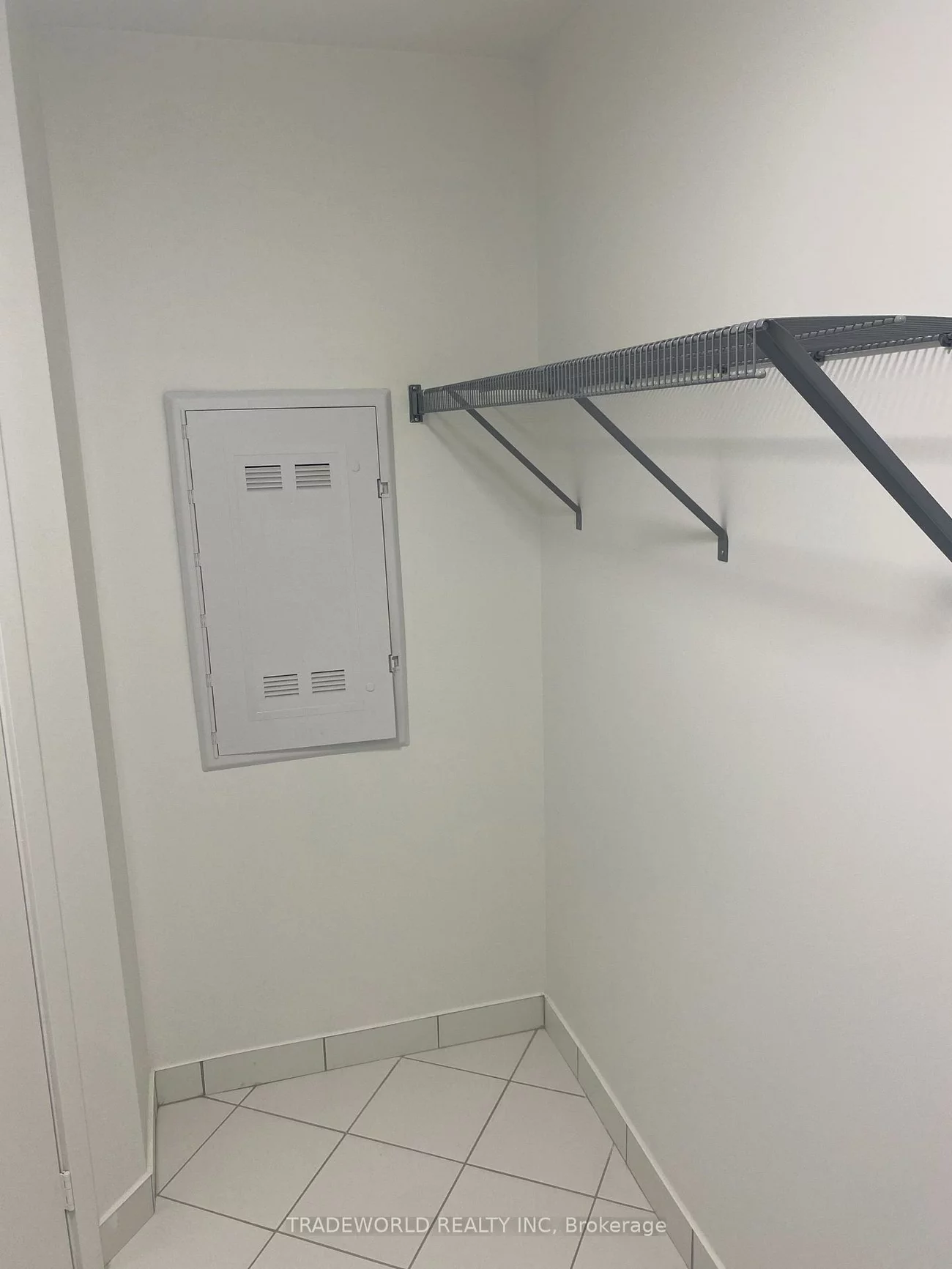 225, Malta, Fletcher's Creek South, Brampton