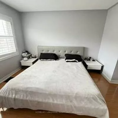 48, Peach, Sandringham-Wellington, Brampton