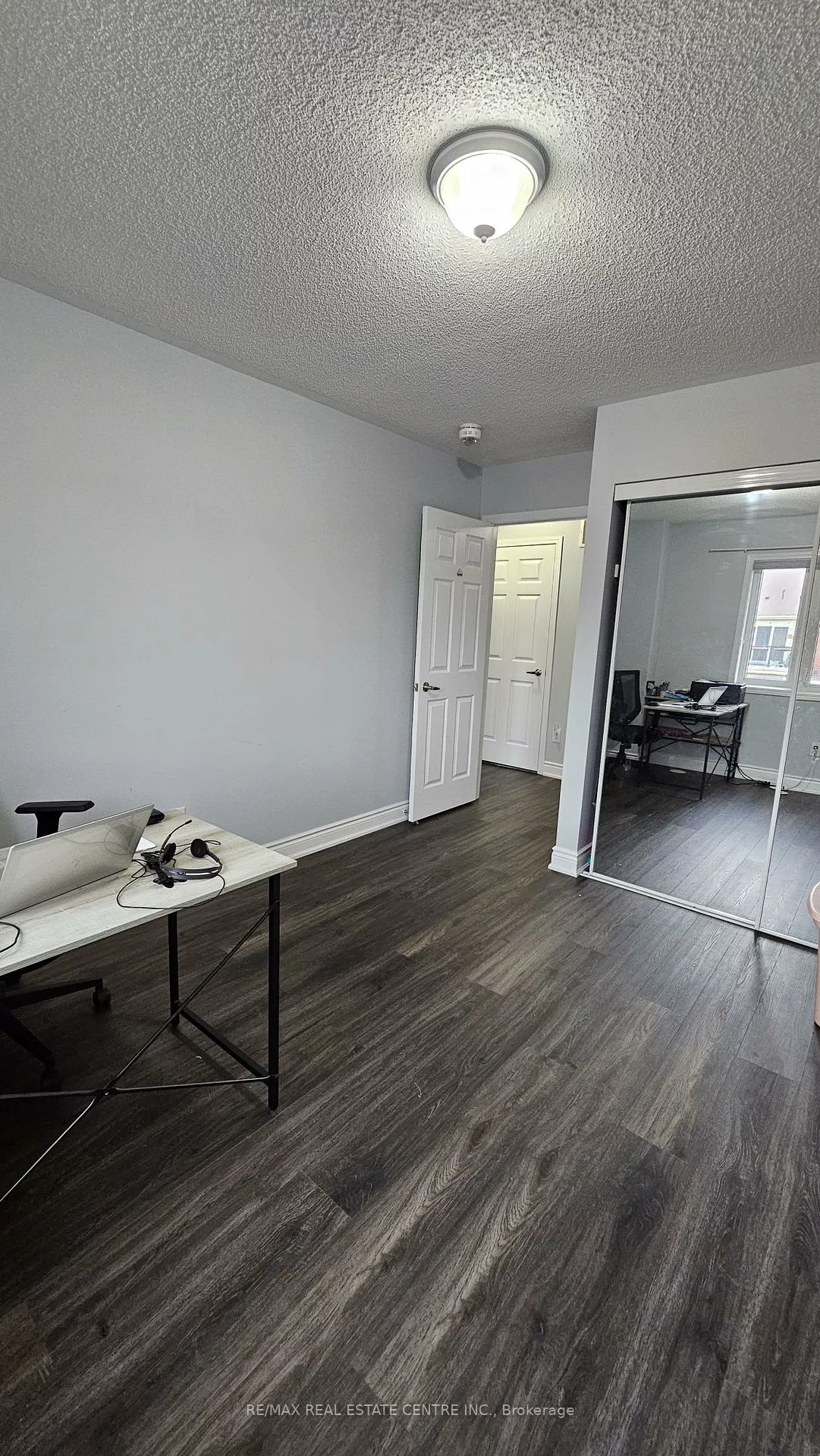 250, Sunny Meadow, Sandringham-Wellington, Brampton