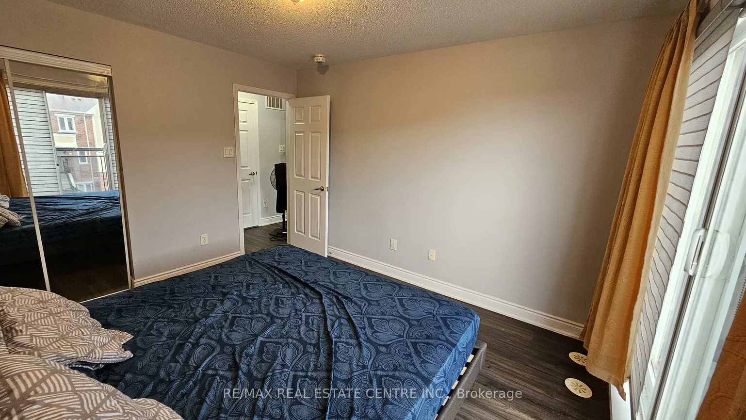 250, Sunny Meadow, Sandringham-Wellington, Brampton