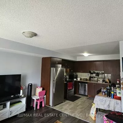 250, Sunny Meadow, Sandringham-Wellington, Brampton