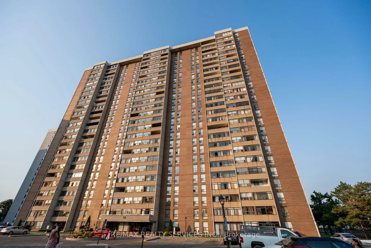 18, Knightsbridge, Queen Street Corridor, Brampton