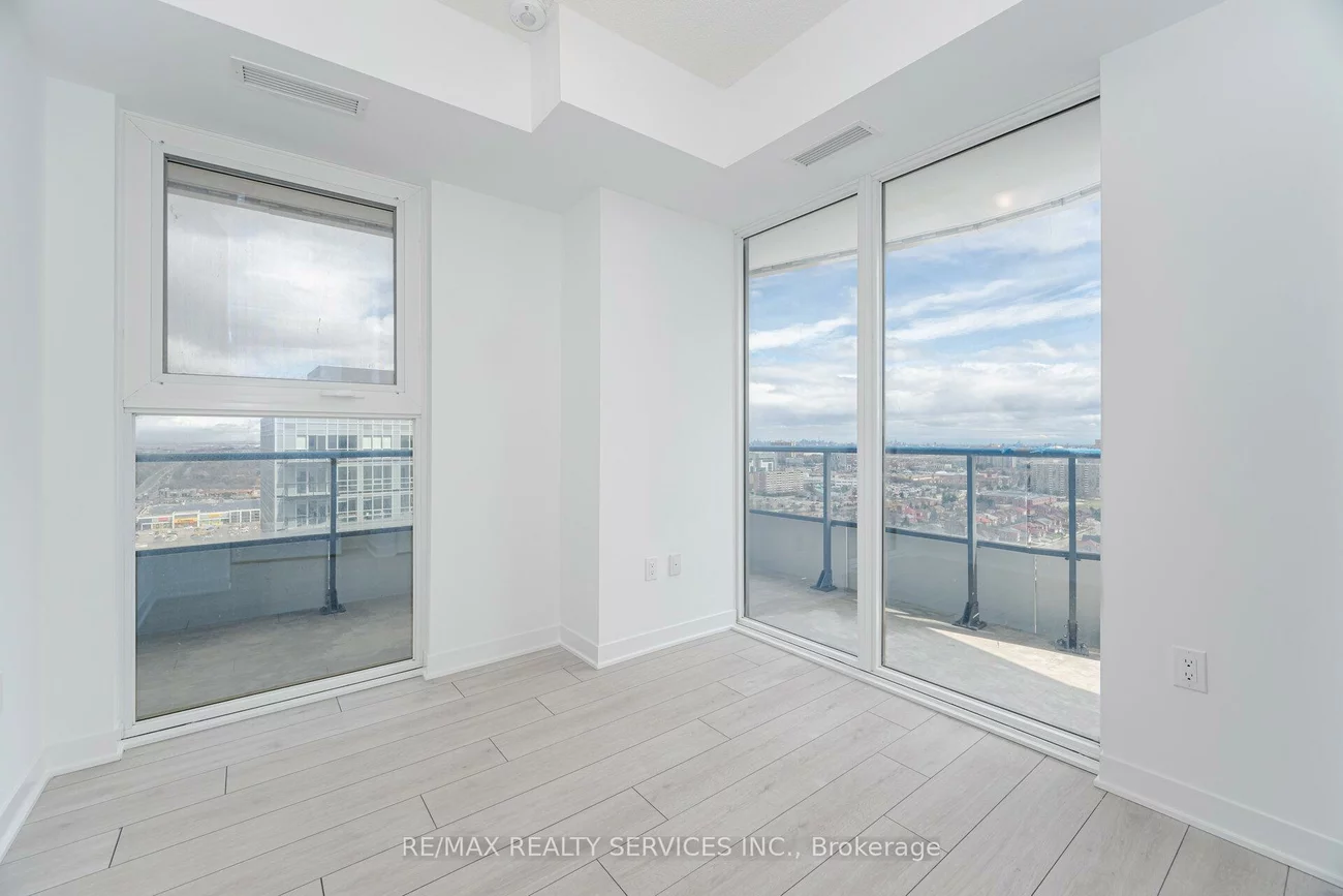 260, Malta, Brampton South, Brampton
