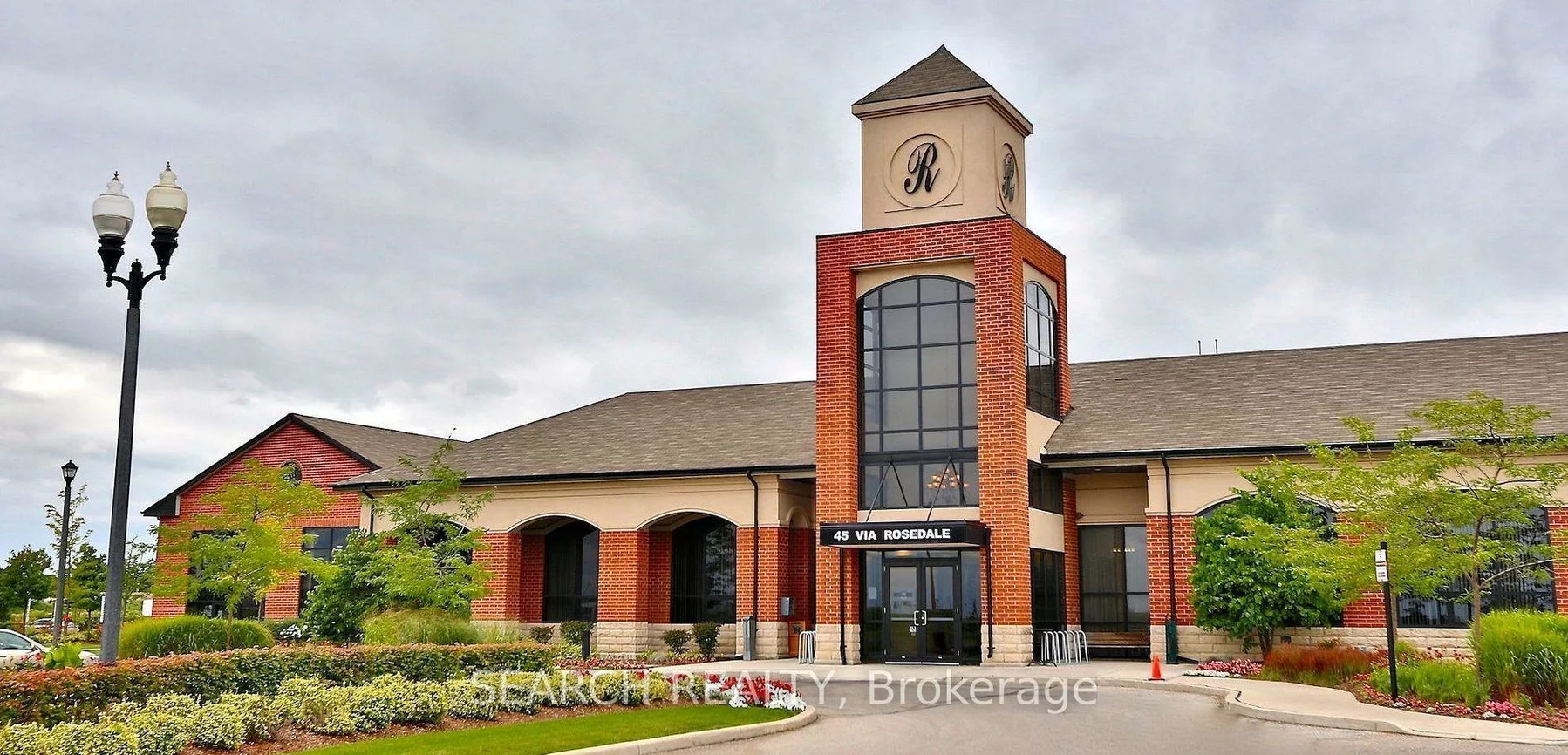 60, Via Rosedale, Sandringham-Wellington, Brampton