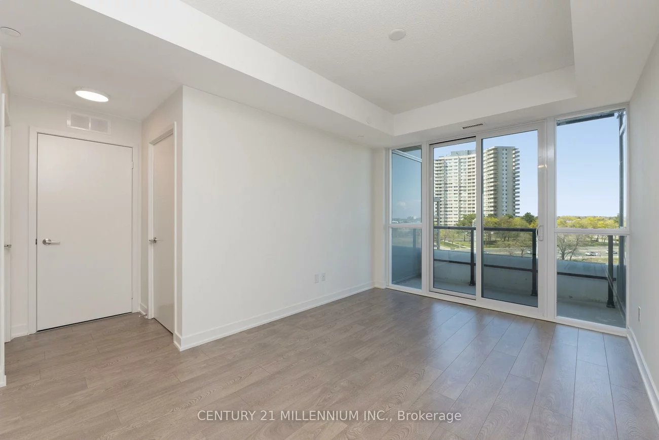 225, Malta, Fletcher's Creek South, Brampton