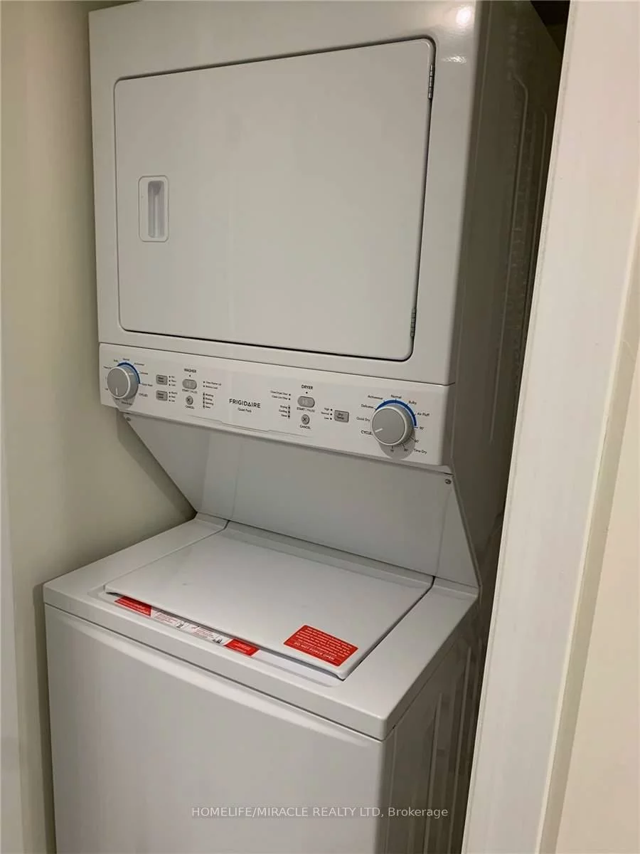 250, Lagerfeld, Northwest Brampton, Brampton