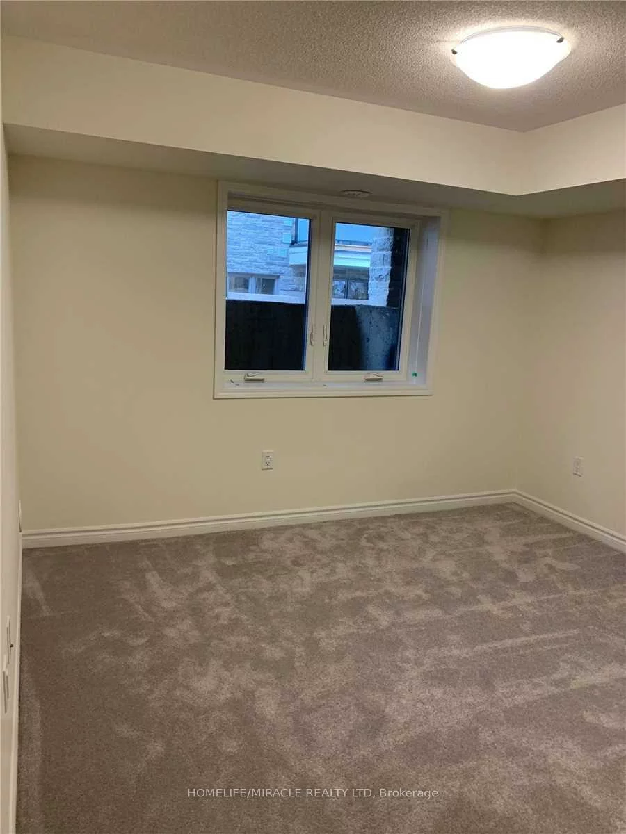 250, Lagerfeld, Northwest Brampton, Brampton