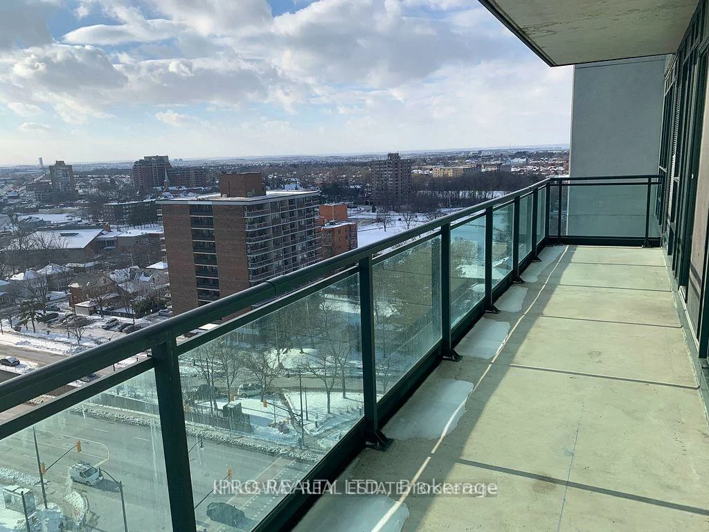 100, John, Downtown Brampton, Brampton