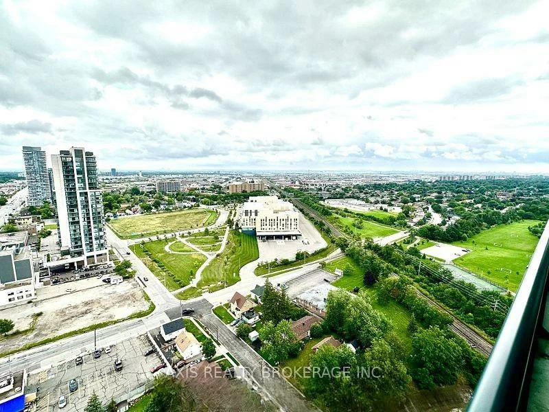 100, John, Downtown Brampton, Brampton