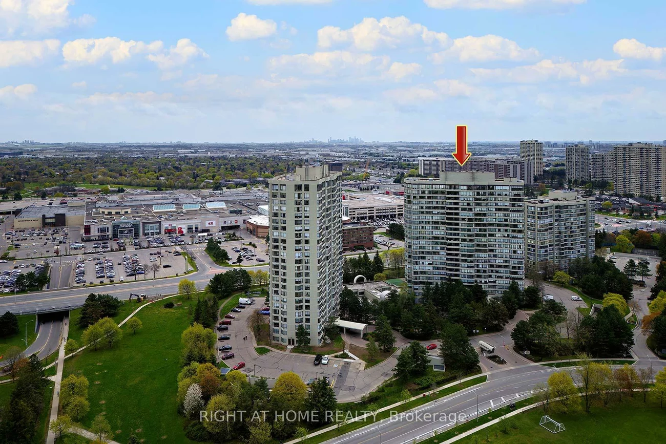 24, Hanover, Queen Street Corridor, Brampton
