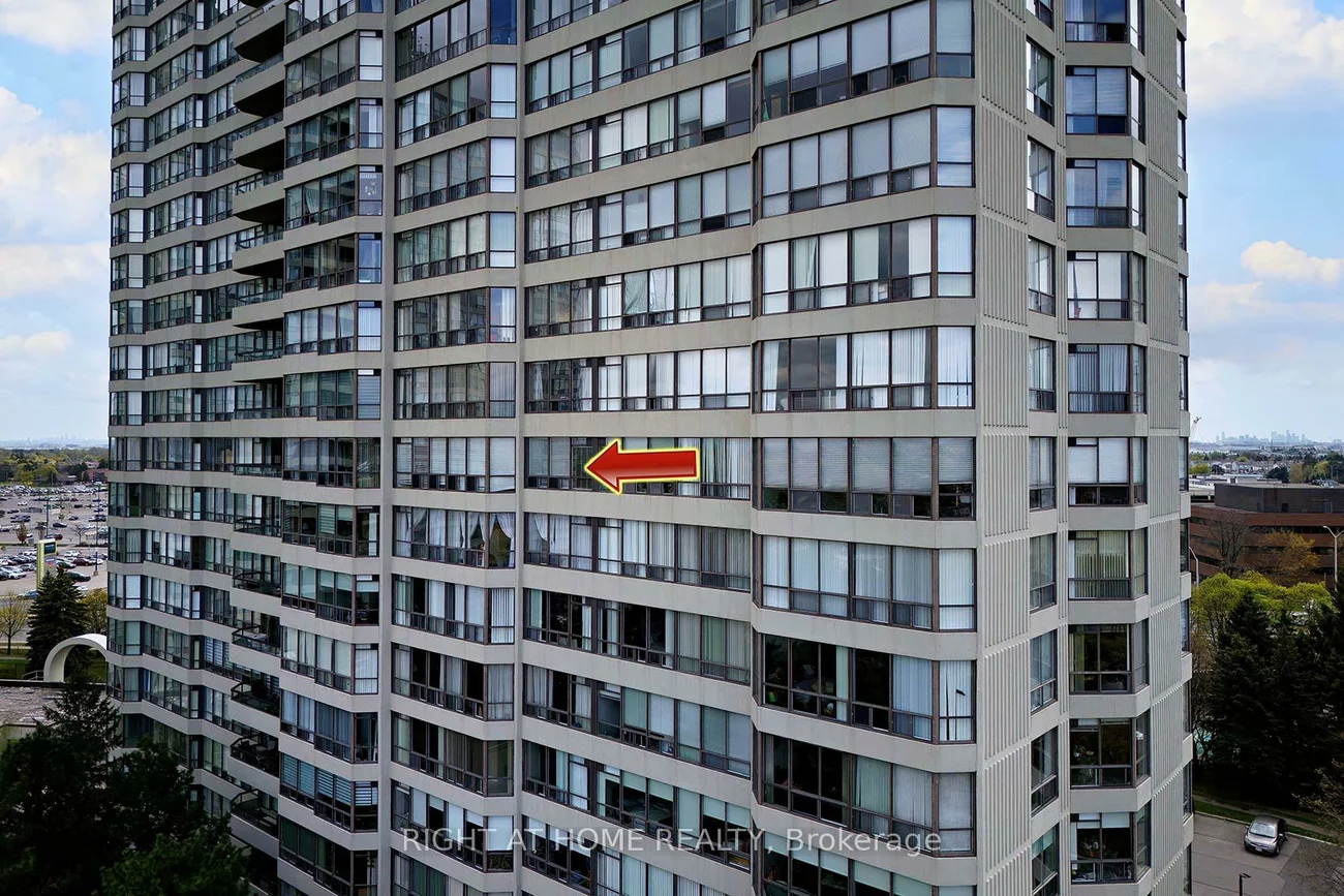 24, Hanover, Queen Street Corridor, Brampton