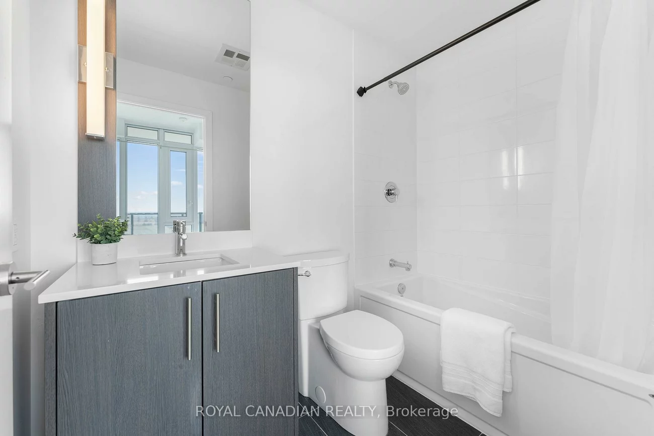 215, Veterans, Northwest Brampton, Brampton