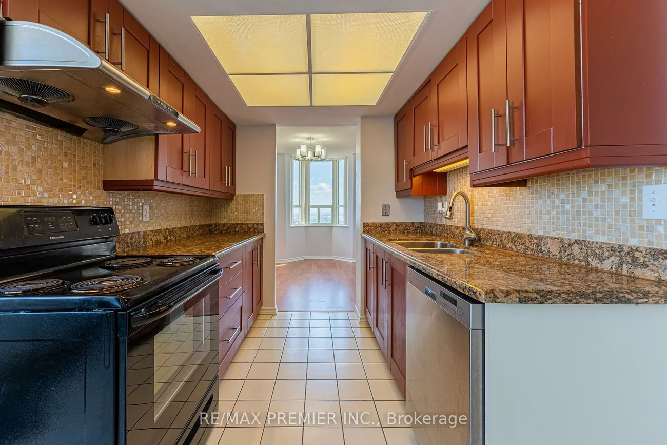 30, Malta, Fletcher's Creek South, Brampton