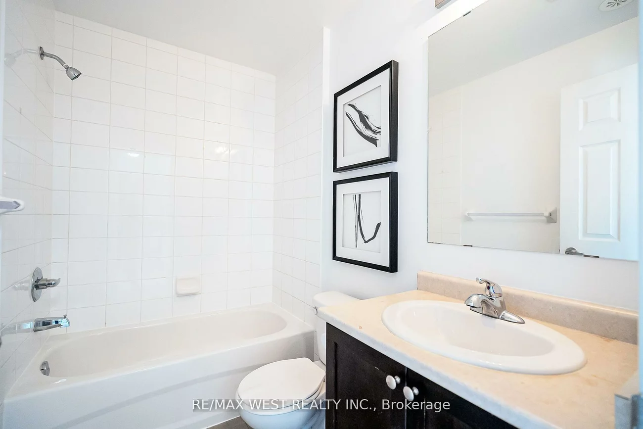 250, Sunny Meadow, Sandringham-Wellington, Brampton