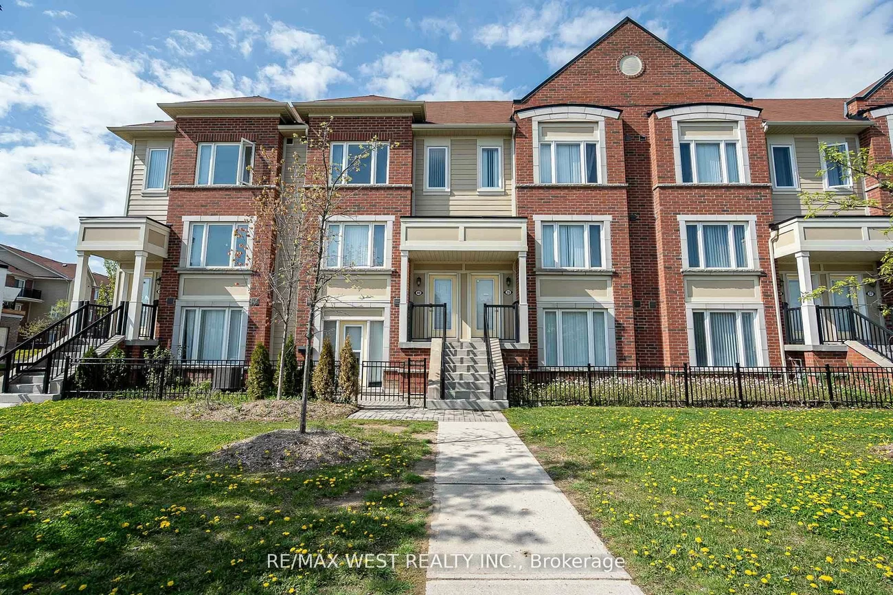 250, Sunny Meadow, Sandringham-Wellington, Brampton