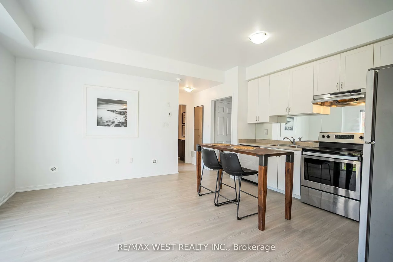 250, Sunny Meadow, Sandringham-Wellington, Brampton