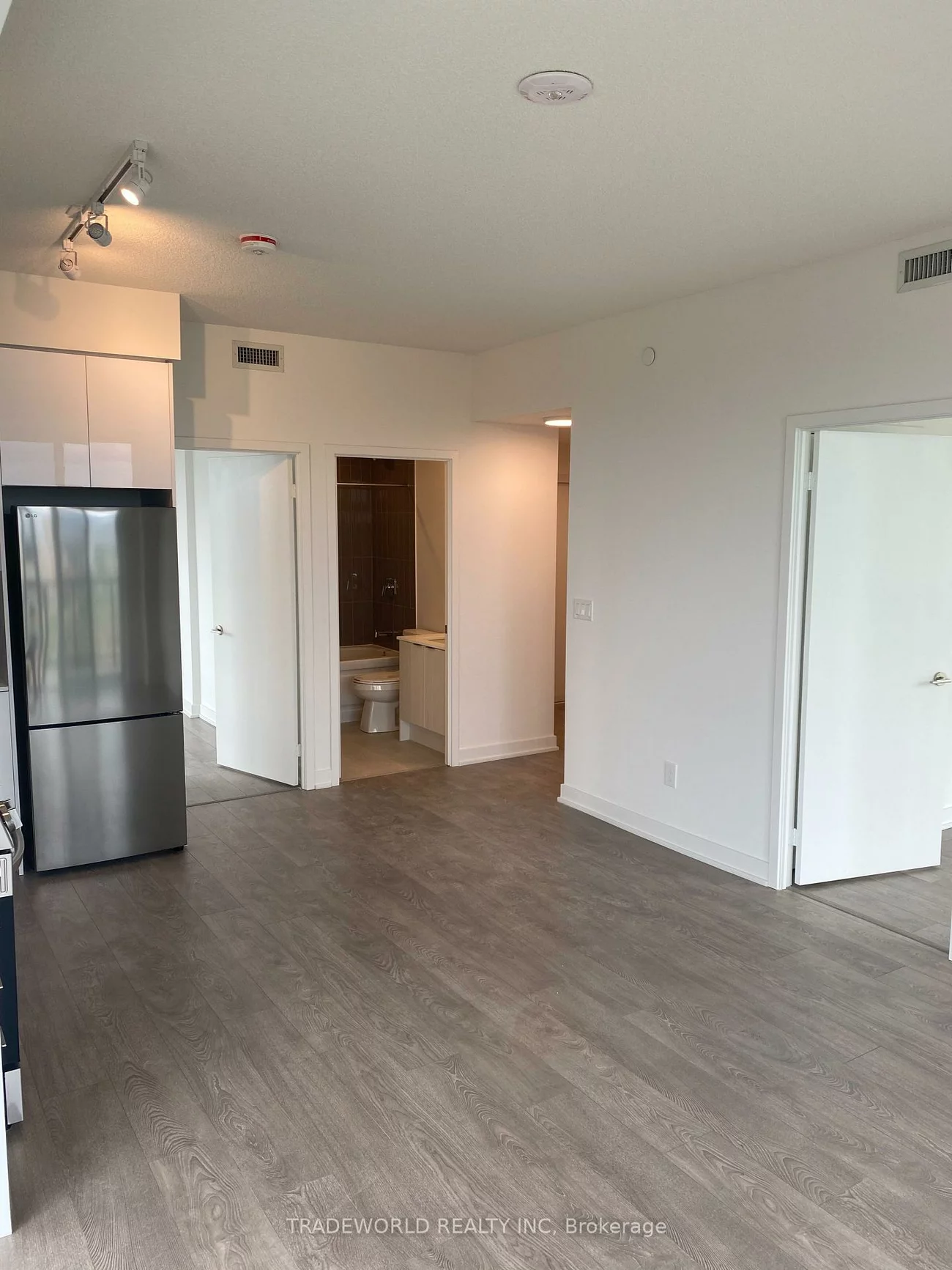 225, Malta, Fletcher's Creek South, Brampton
