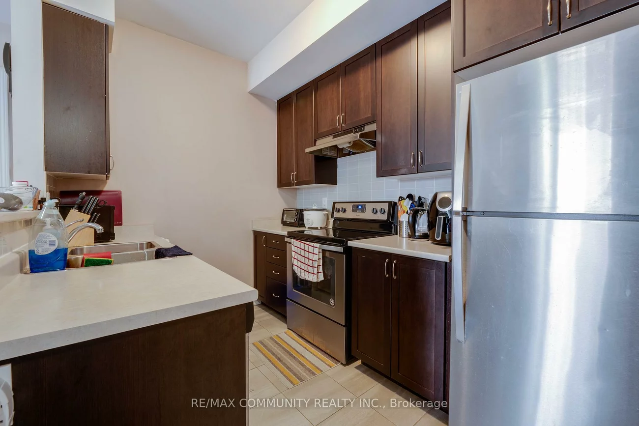 250, Sunny Meadow, Sandringham-Wellington, Brampton