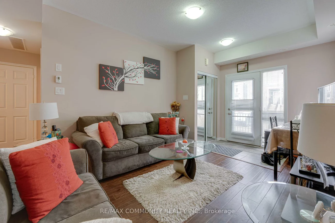 250, Sunny Meadow, Sandringham-Wellington, Brampton