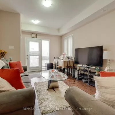250, Sunny Meadow, Sandringham-Wellington, Brampton