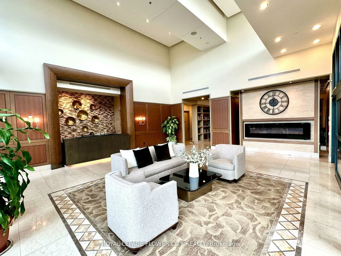 100, John, Downtown Brampton, Brampton
