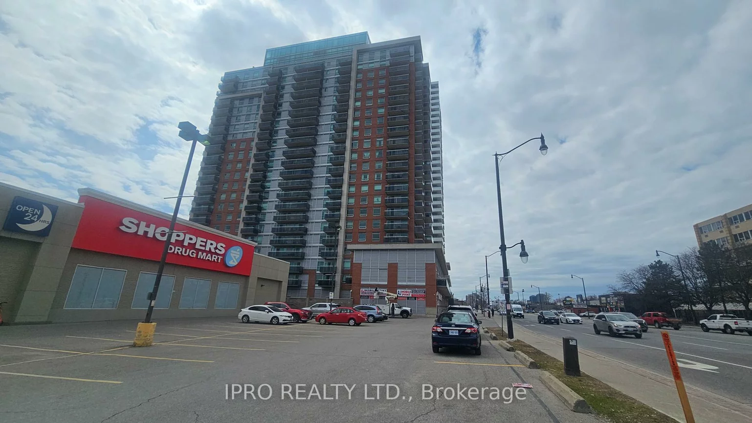 215, Queen, Queen Street Corridor, Brampton