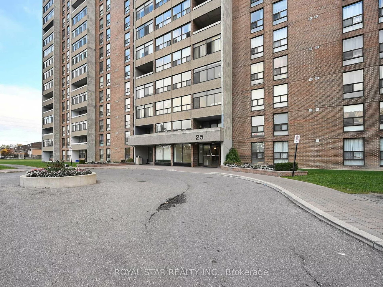 25, Kensington, Queen Street Corridor, Brampton