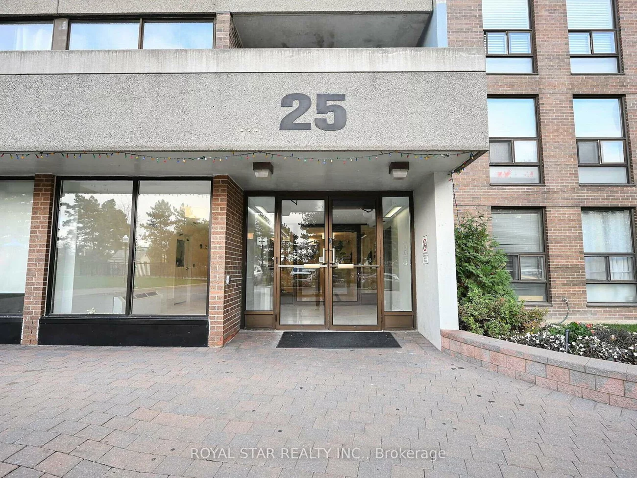 25, Kensington, Queen Street Corridor, Brampton