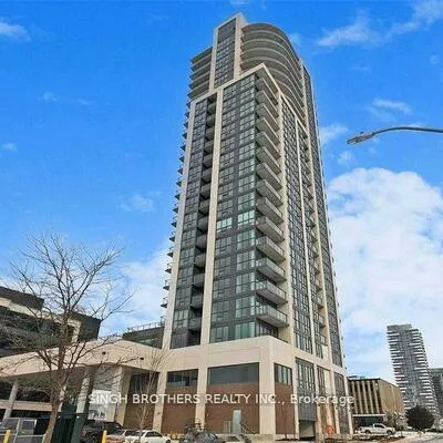 15, Lynch, Downtown Brampton, Brampton